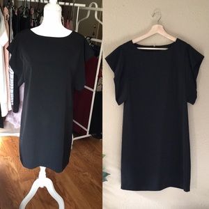 BCBG MAXAZRIA bat wing dress